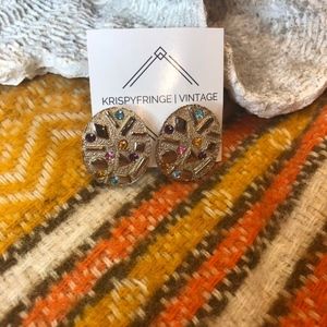 Vintage gold clip-on earrings
